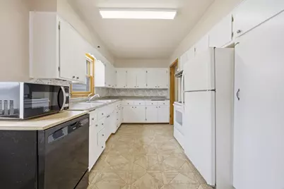 1621 8th Street S, Moorhead, MN 56560 - Photo 7