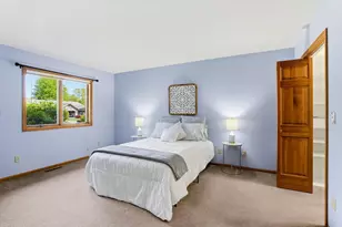 1367 Jackson Dr, Hastings, MN 55033 - Photo 9