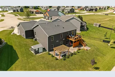 695 Marcus Pl NE, Byron, MN 55920 - Photo 31