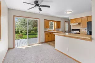 1611 E 87th St, Bloomington, MN 55425 - Photo 7