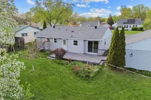 1611 E 87th St, Bloomington, MN 55425 - Photo 3