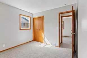 1611 E 87th St, Bloomington, MN 55425 - Photo 15