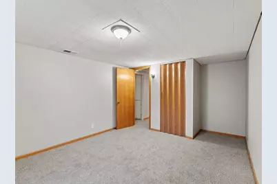 1611 E 87th Street, Bloomington, MN 55425 - Photo 19