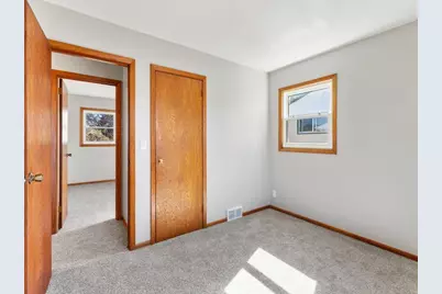 1611 E 87th Street, Bloomington, MN 55425 - Photo 13