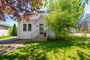 830 McKnight Rd N, Maplewood, MN 55119 - Photo 1