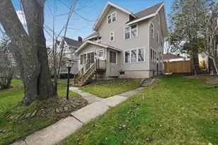 2327 E 4th St, Duluth, MN 55812 - Photo 1