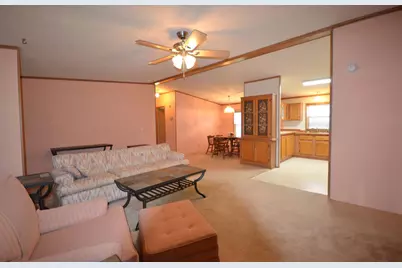 324 Mozart Avenue E, Mankato, MN 56001 - Photo 7