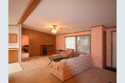 324 Mozart Avenue E, Mankato, MN 56001 - Photo 5