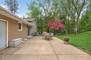 6839 133rd St W, Apple Valley, MN 55124 - Photo 37