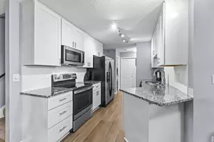 3816 Foss Rd, Saint Paul, MN 55421 - Photo 11