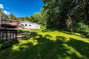 S3532 Chicken Valley Rd, Fountain City, WI 54629 - Photo 23