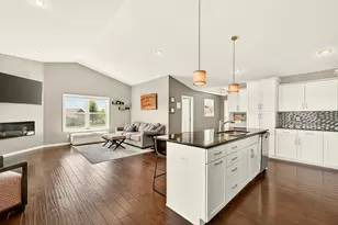 4624 Arctic Fox Rd NW, Rochester, MN 55901 - Photo 9