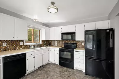 11644 Oak Park Drive NE, Blaine, MN 55434 - Photo 7