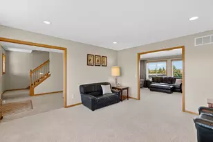 720 Riverwood Ct, Elgin, MN 55932 - Photo 5