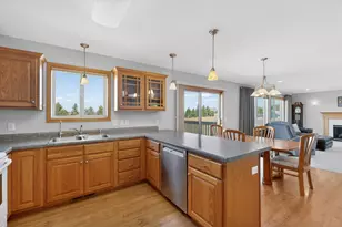 720 Riverwood Ct, Elgin, MN 55932 - Photo 17