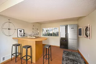 8106 Dakota Ln, Chanhassen, MN 55317 - Photo 13
