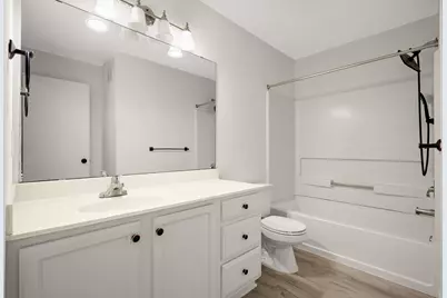 7637 Century Boulevard, Chanhassen, MN 55317 - Photo 23