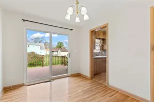 1402 7th St SE, Austin, MN 55912 - Photo 9