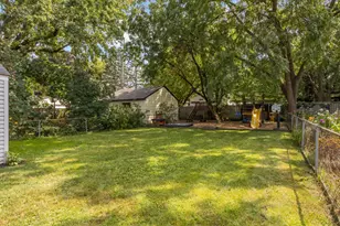 1404 Hubbard Ave, Saint Paul, MN 55104 - Photo 29