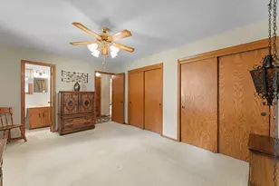 26 W Sandra Lee Dr, Saint Paul, MN 55119 - Photo 15