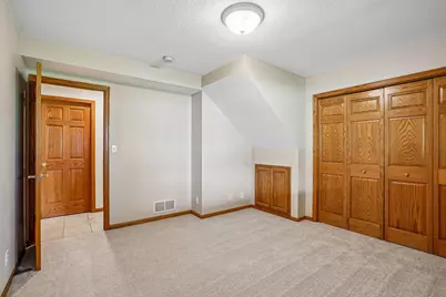 6201 Laurene Avenue, Circle Pines, MN 55014 - Photo 35