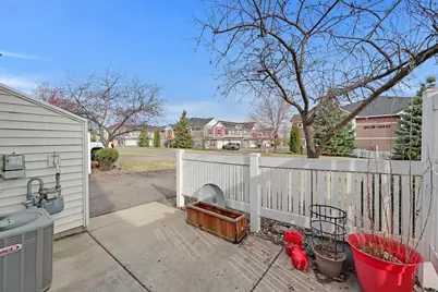 15519 60th Avenue N, Plymouth, MN 55446 - Photo 5
