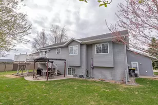 1008 12th Dr NW, Perham, MN 56573 - Photo 5