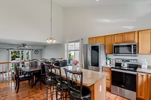 1519 Balinese St, Shakopee, MN 55379 - Photo 57