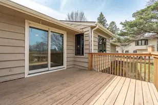 502 Highland Dr, Chanhassen, MN 55317 - Photo 33