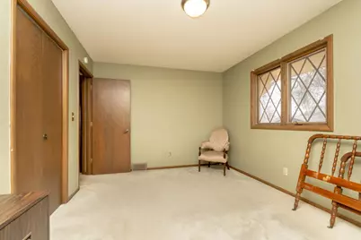502 Highland Drive, Chanhassen, MN 55317 - Photo 17