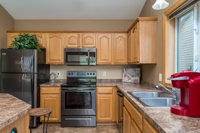 709 Tomahawk Court, Madison Lake, MN 56063 - Photo 7