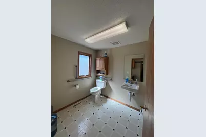 1002 Broadway Street, Alexandria, MN 56308 - Photo 29