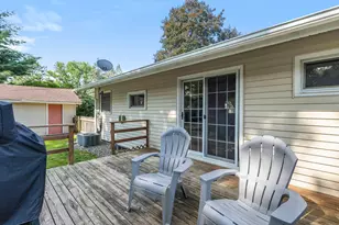 10433 Washburn Ave S, Bloomington, MN 55431 - Photo 13