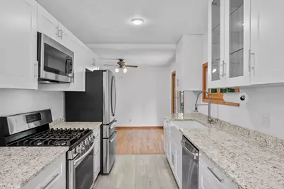 10433 Washburn Avenue S, Bloomington, MN 55431 - Photo 19