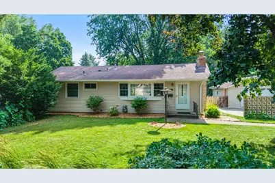 10433 Washburn Avenue S, Bloomington, MN 55431 - Photo 3