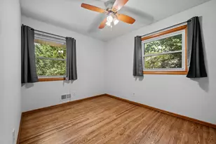 10433 Washburn Ave S, Bloomington, MN 55431 - Photo 31