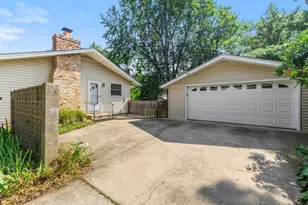 10433 Washburn Ave S, Bloomington, MN 55431 - Photo 45