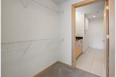 740 Portland Ave S #1106, Minneapolis, MN 55415 - Photo 15