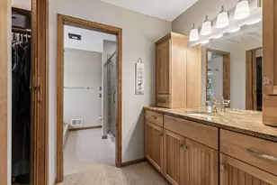717 Marie Ave W, Mendota Heights, MN 55118 - Photo 29
