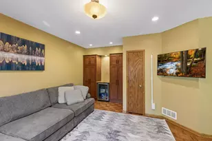 717 Marie Ave W, Mendota Heights, MN 55118 - Photo 23