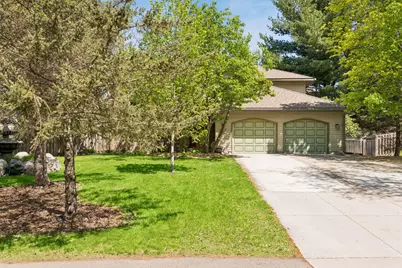 717 Marie Avenue W, Mendota Heights, MN 55118 - Photo 3