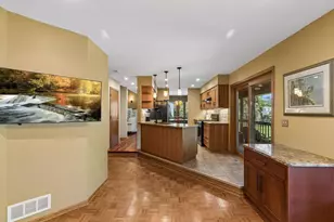 717 Marie Ave W, Mendota Heights, MN 55118 - Photo 25