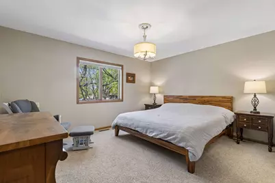 717 Marie Avenue W, Mendota Heights, MN 55118 - Photo 27