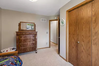 717 Marie Avenue W, Mendota Heights, MN 55118 - Photo 35