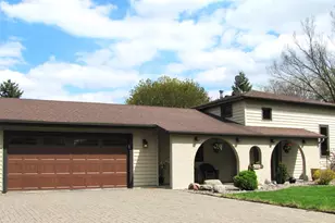 1565 Commerce Dr, North Mankato, MN 56003 - Photo 1