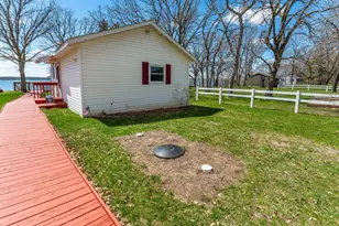 42414 Sunset Hill Rd, Battle Lake, MN 56515 - Photo 15