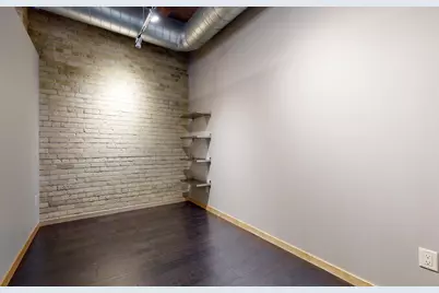 607 Washington Avenue S #504, Minneapolis, MN 55415 - Photo 27