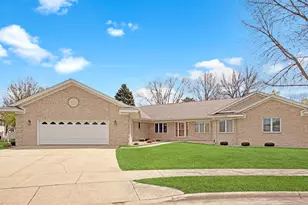 103 Whitney Cir, Marshall, MN 56258 - Photo 57