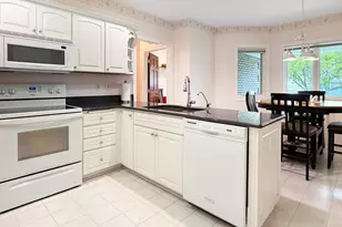 103 Whitney Cir, Marshall, MN 56258 - Photo 11