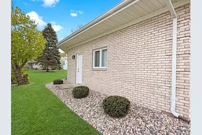 103 Whitney Circle, Marshall, MN 56258 - Photo 53